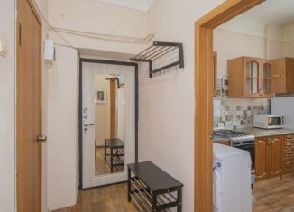 Продам 1-комнатную квартиру, 31.5 м2, Екатеринбург, улица Бажова, 39, метро Площадь 1905 года