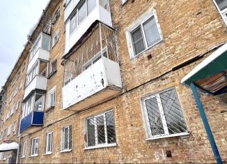 Продажа двухкомнатной квартиры, 42.7 м2, Кемеровская область, улица Фурманова, 3