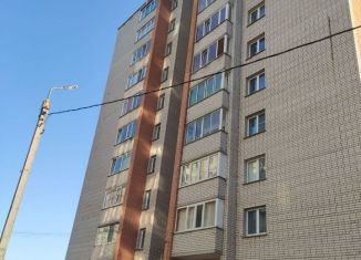Сдам в аренду 2-комнатную квартиру, 70 м2, Смоленск, улица Рыленкова, 89А