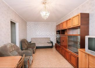 Продам двухкомнатную квартиру, 46.2 м2, Новосибирск, улица Доватора, 13, метро Золотая Нива