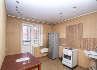 Продам 1-комнатную квартиру, 34 м2, Новосибирск, улица Полякова, 5, метро Золотая Нива