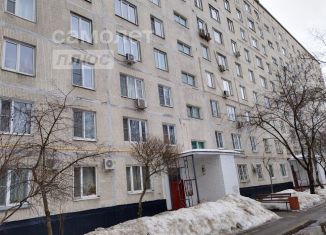 Продается 3-комнатная квартира, 59 м2, Москва, Походный проезд, 17к1, метро Сходненская