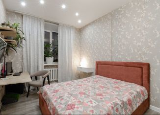 Продается 2-комнатная квартира, 40 м2, Новосибирск, Железнодорожная улица, 9, метро Красный проспект