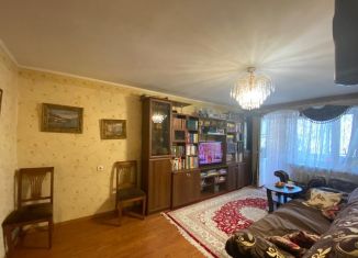 Продаю 3-комнатную квартиру, 58 м2, Краснодар, улица Воровского, 184, Фестивальный микрорайон
