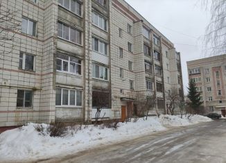 Продается двухкомнатная квартира, 52.4 м2, Костромская область, Красноармейская улица, 54