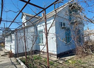 Продается дом, 63.4 м2, поселок городского типа Нижнегорский, улица Дьяченко