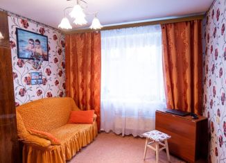 Продажа 3-комнатной квартиры, 60 м2, Псковская область, Вагонная улица, 5к1