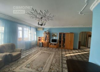 Продается двухкомнатная квартира, 78.9 м2, Волгоград, Университетский проспект, 49