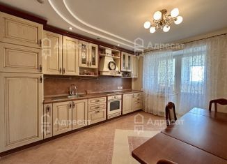 Продам 2-комнатную квартиру, 110 м2, Волгоградская область, Московская улица, 5А
