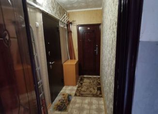 Сдается в аренду трехкомнатная квартира, 64 м2, Усть-Кут, Комсомольский переулок, 3