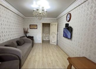 Продаю 2-комнатную квартиру, 50 м2, Каспийск, Советская улица, 8