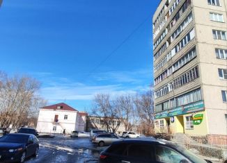 Продается 2-комнатная квартира, 49.6 м2, Новоалтайск, 8-й микрорайон, 11