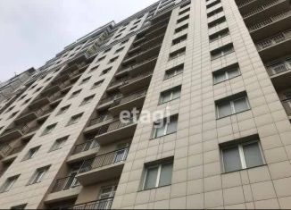 Продается четырехкомнатная квартира, 108 м2, Махачкала, улица Хаджи Булача, 17, Ленинский район