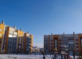 Продам двухкомнатную квартиру, 63 м2, Челябинская область, Уфимская улица, 5А