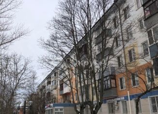 Трехкомнатная квартира на продажу, 60 м2, Московская область, Школьная улица, 49
