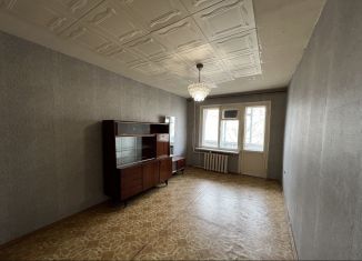 Продаю 2-комнатную квартиру, 45 м2, Астраханская область, Красноармейская улица, 23А