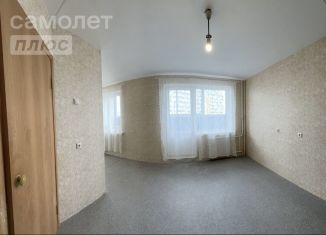 Продам 1-комнатную квартиру, 30.3 м2, Арамиль, улица 1 Мая, 69А