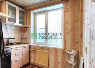Продается 3-комнатная квартира, 50 м2, Вологда, Ярославская улица, 8А, 2-й микрорайон