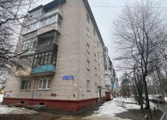 Сдам в аренду двухкомнатную квартиру, 40 м2, Московская область, улица Тевосяна, 42А