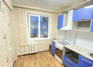 Продаю 3-комнатную квартиру, 59 м2, Ангарск, 18-й микрорайон, 11