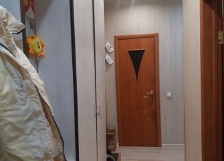 Продажа 2-комнатной квартиры, 44.4 м2, Челябинская область, улица Гагарина, 4