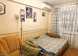 Продажа трехкомнатной квартиры, 60 м2, Волгоградская область, Рабоче-Крестьянская улица, 63