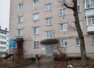 Двухкомнатная квартира на продажу, 47 м2, Тверская область, Коммунистическая улица, 33