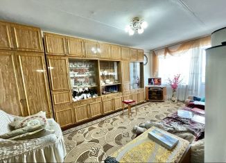 Продается 3-комнатная квартира, 57 м2, Дюртюли, улица Василия Горшкова, 23