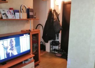 Продам однокомнатную квартиру, 32 м2, Кемеровская область, Стахановская улица, 8