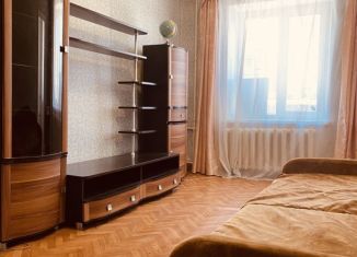 Сдаю двухкомнатную квартиру, 44 м2, Петрозаводск, проспект Ленина, 37