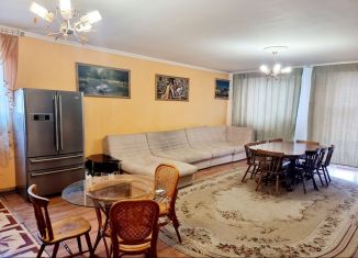 Продам трехкомнатную квартиру, 102.1 м2, Иркутская область, Карпинская улица, 111