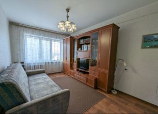 2-комнатная квартира на продажу, 44 м2, Новосибирск, улица Баумана, 4