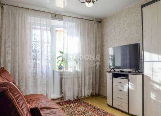 Продам четырехкомнатную квартиру, 80 м2, Новосибирск, улица Кропоткина, 116, метро Маршала Покрышкина