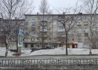 Продаю двухкомнатную квартиру, 44.3 м2, Свердловская область, улица Карпинского, 21Б
