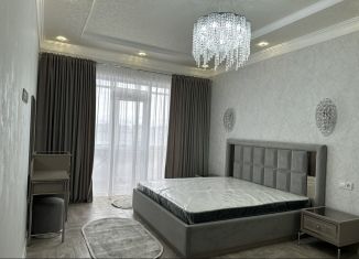 Продам двухкомнатную квартиру, 103 м2, Чечня, улица Хамзата У. Орзамиева, 5В