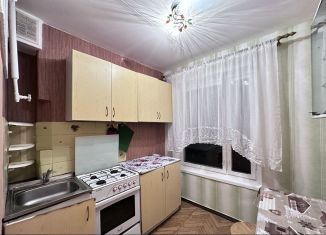 Однокомнатная квартира в аренду, 32 м2, Москва, Каспийская улица, 24к2, район Царицыно