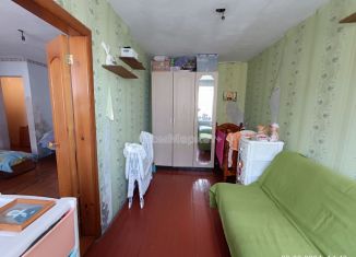 Продается 2-комнатная квартира, 42.2 м2, Кемеровская область, улица Ленина, 5