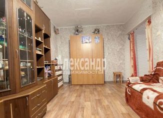 Продается 2-комнатная квартира, 45 м2, Ленинградская область, улица Нефтехимиков, 3