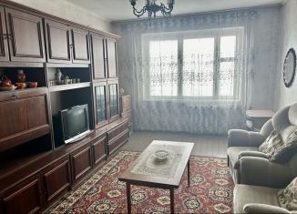 Продам 3-комнатную квартиру, 62.6 м2, Новочеркасск, Грушевская улица, 11А