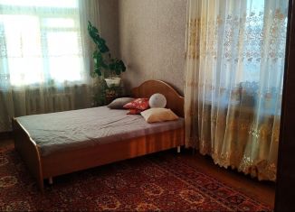 Продается 2-комнатная квартира, 52 м2, Магнитогорск, проспект Карла Маркса, 18