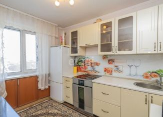 Продается 3-комнатная квартира, 59.5 м2, Тюмень, улица Щербакова, 142к3, Центральный округ