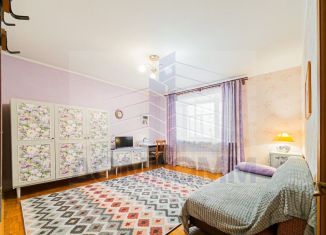 Сдается 3-комнатная квартира, 84 м2, Екатеринбург, улица Антона Валека, 18