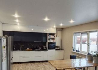 Продам дом, 138 м2, посёлок городского типа Смышляевка, Новая улица, 14