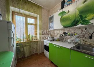 Продажа 2-комнатной квартиры, 44 м2, Астрахань, проспект Бумажников, 6