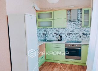 Сдается в аренду 1-ком. квартира, 40 м2, Челябинск, Ереванская улица, 51