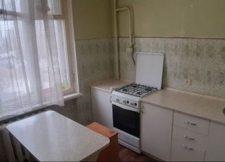 Аренда 2-комнатной квартиры, 58 м2, Магнитогорск, проспект Ленина, 69