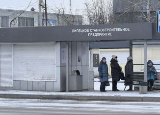Продаю торговую площадь, 11.5 м2, Липецк, Лебедянское шоссе, 10