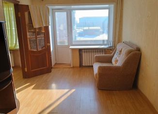 Сдается двухкомнатная квартира, 42 м2, Тайшет, улица Терешковой, 4