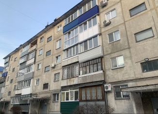 4-комнатная квартира на продажу, 76 м2, Курган, улица Югова, 4