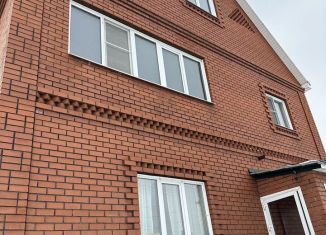 Продам коттедж, 190 м2, Челябинск, переулок Акаций, 1